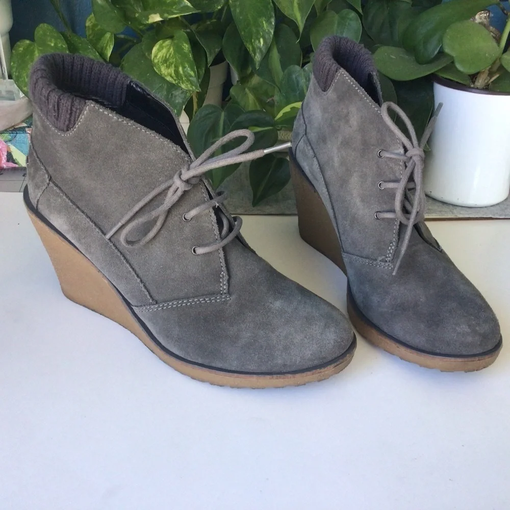 Lacoste Gray Suede Ankle Booties